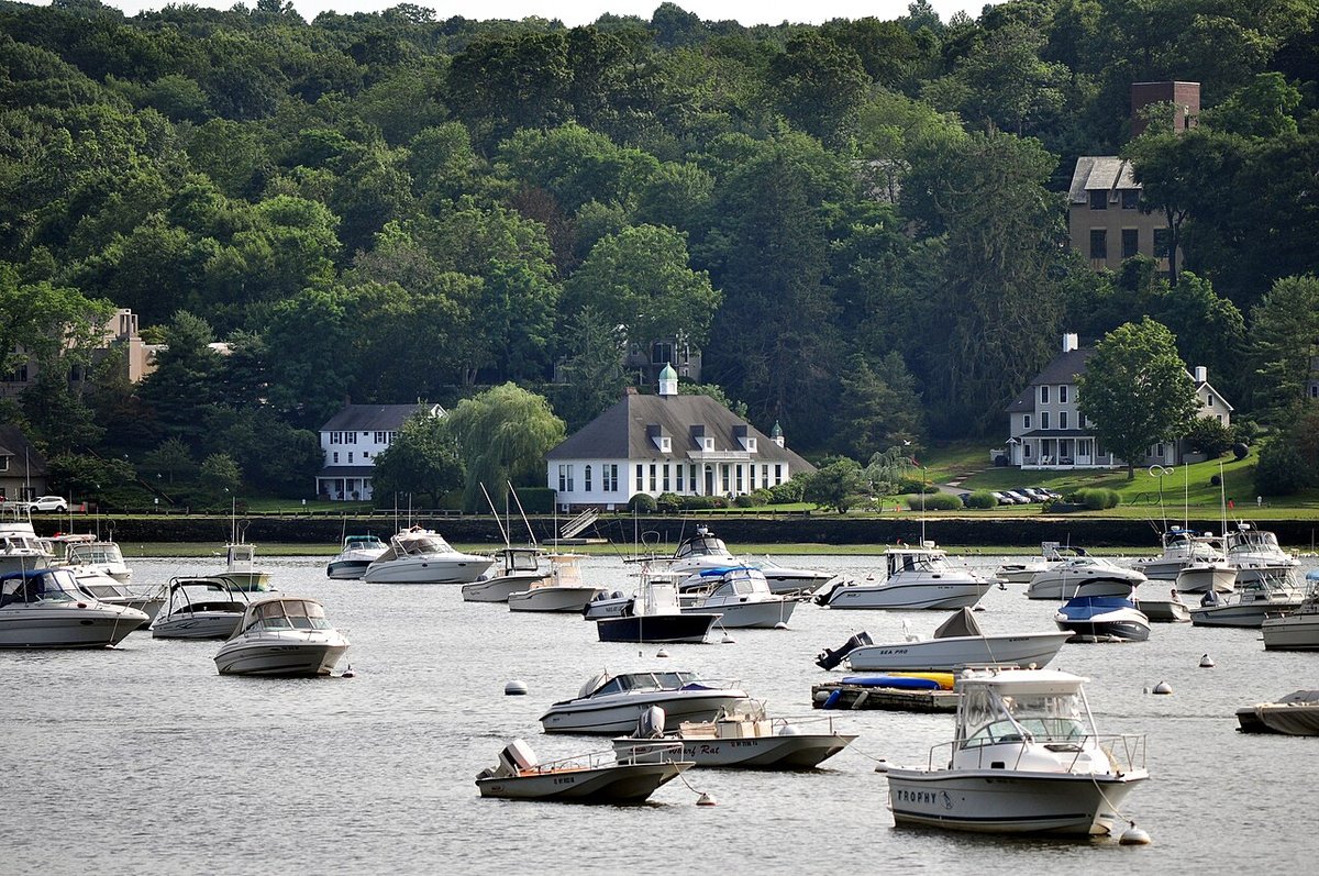 Holtsville, NY - Cold Spring Harbor – Wikipedia